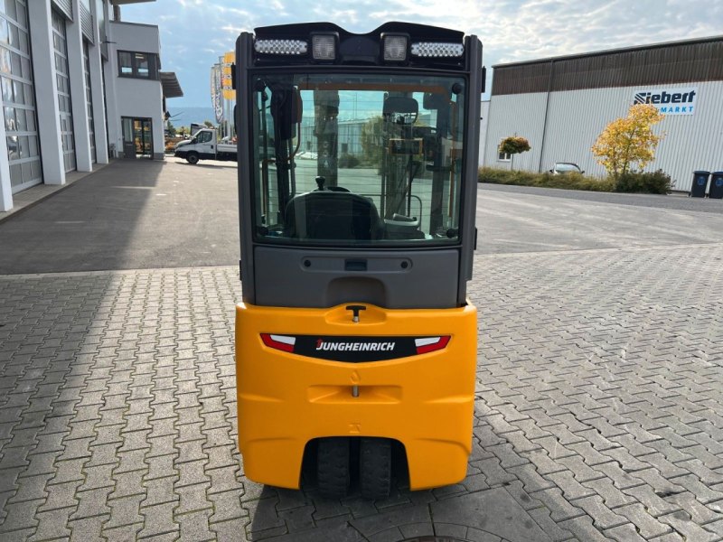 Jungheinrich EFG 215 / Triplex: 4.25m! / SS / 4.029h