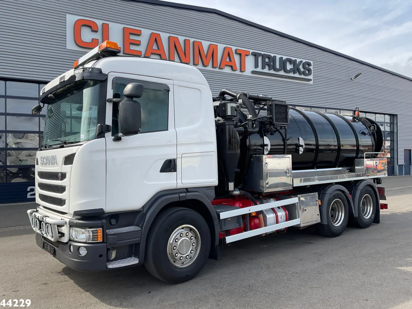 Scania G 440 6x4 Saugwagen - 4