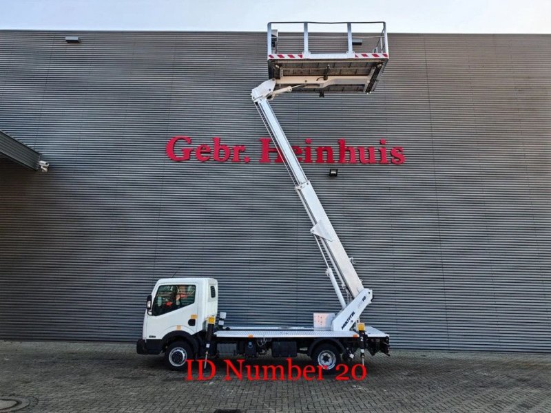 Nissan Cabstar 35.13 NT400 Multitel MS100