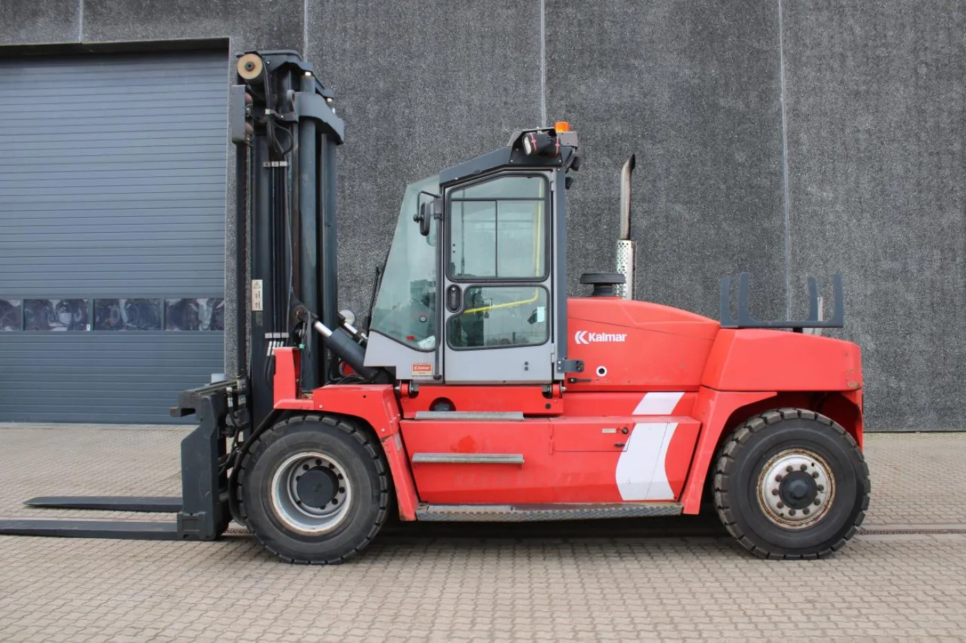 Kalmar DCE150-12 - 1