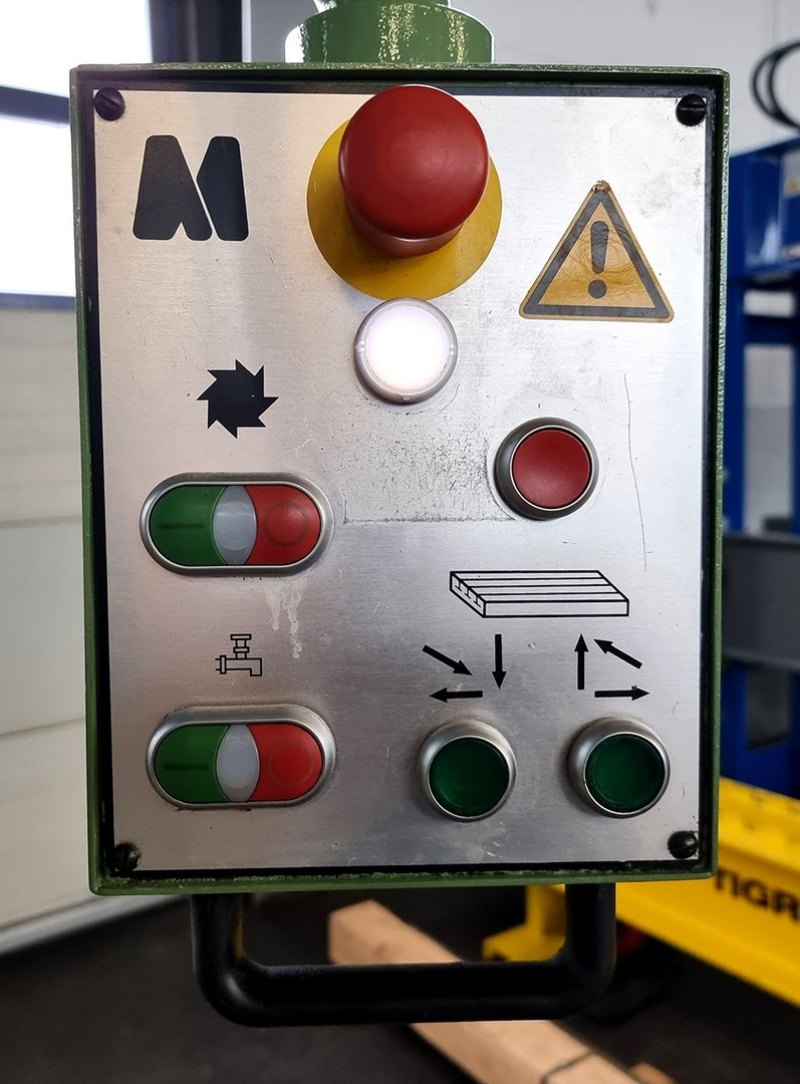 Universalfräsmaschine MILKO 14