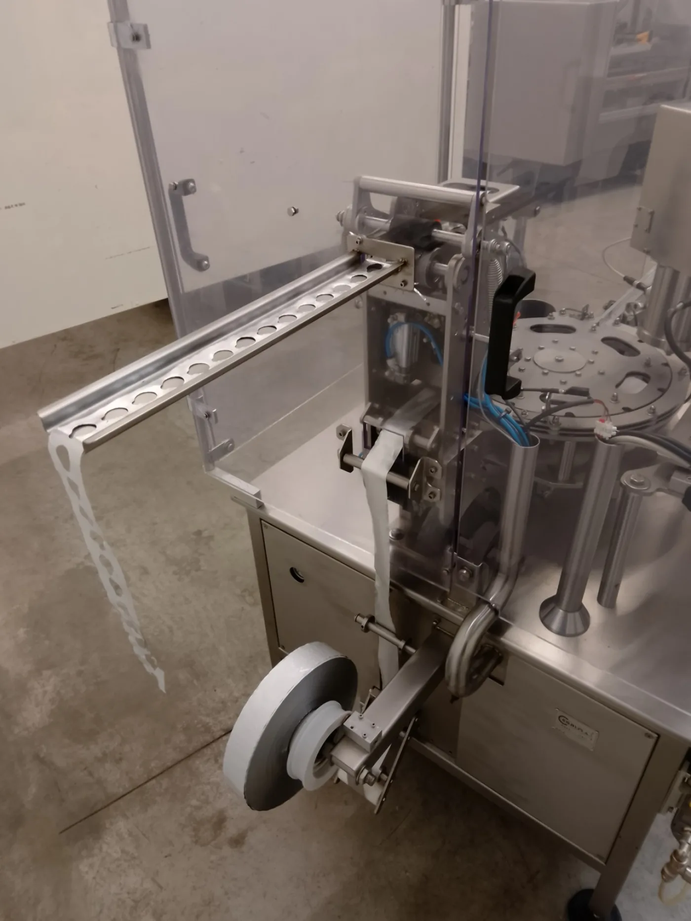 DOSATRICE TAPPATRICE POLVERI – CORIMA – MOD. RCF1 - 3