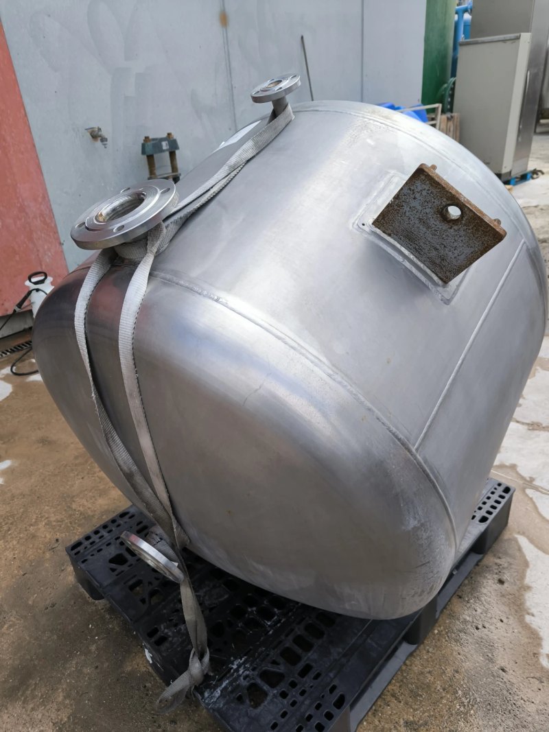 550 LITRE 316 STAINLESS STEEL TANK