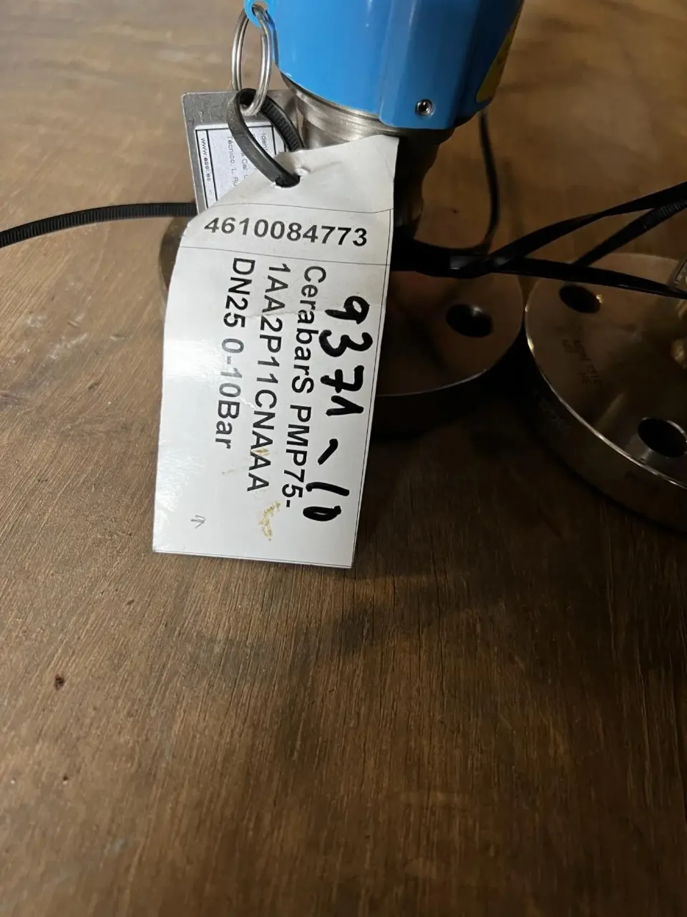 PRESSURE INDICATORS C7057 - 2