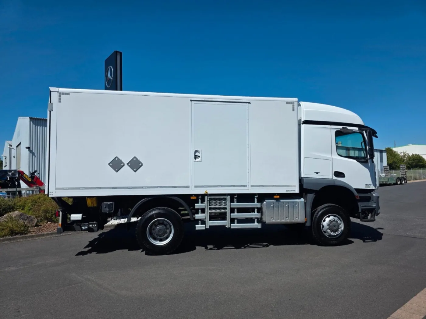 Mercedes Benz Arocs 1827 A 4x4 LBW Type-Treppe Schalter - 6