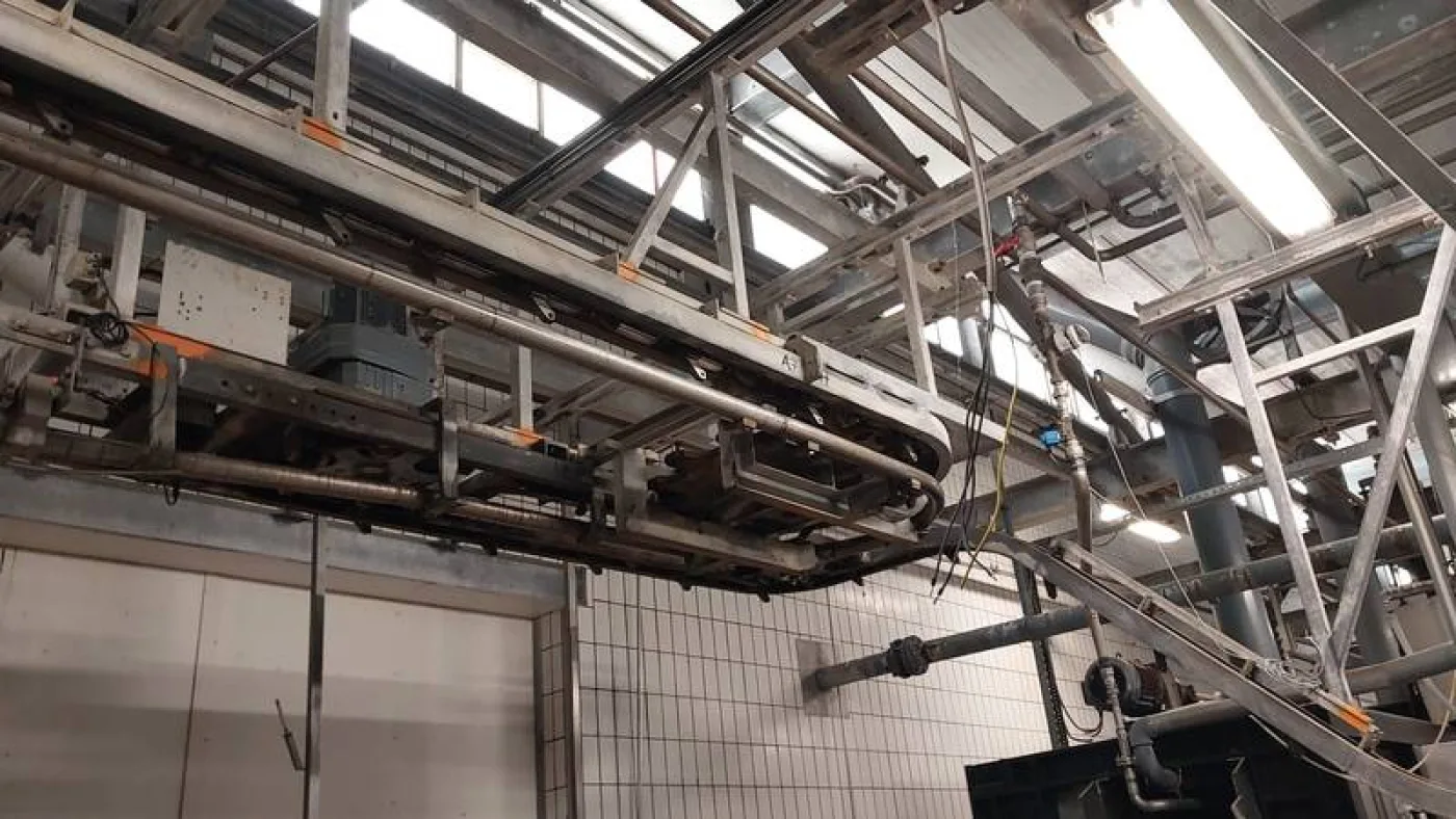 Gambrelling conveyor - 4