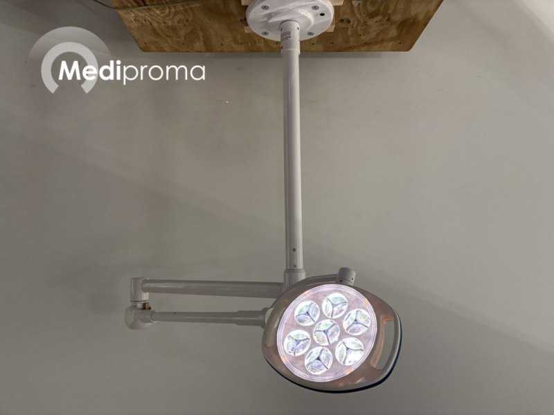 Skytron Spectra AUT1 Onderzoekslamp
