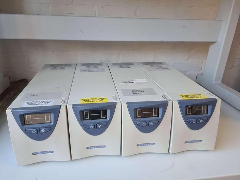 Powervar ABCE422-22 UPS Uninteruptable power supply