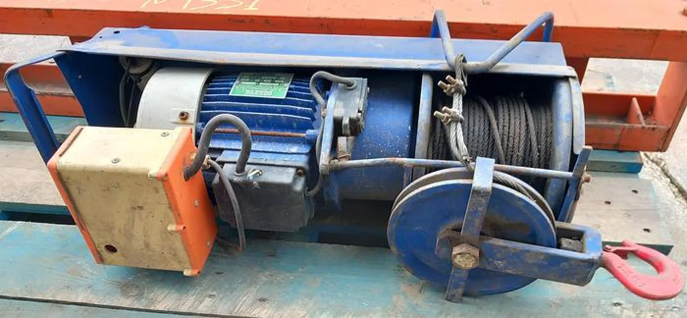 Guincho elétrico de 600kg - 1