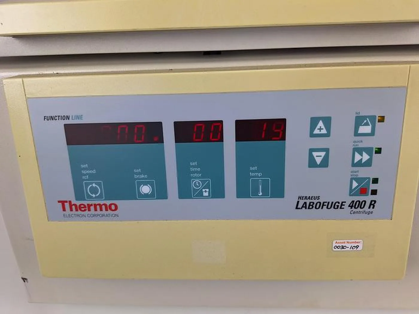 Thermo Fisher Scientific Labofuge 400R refrigerated Centrifuge - 5