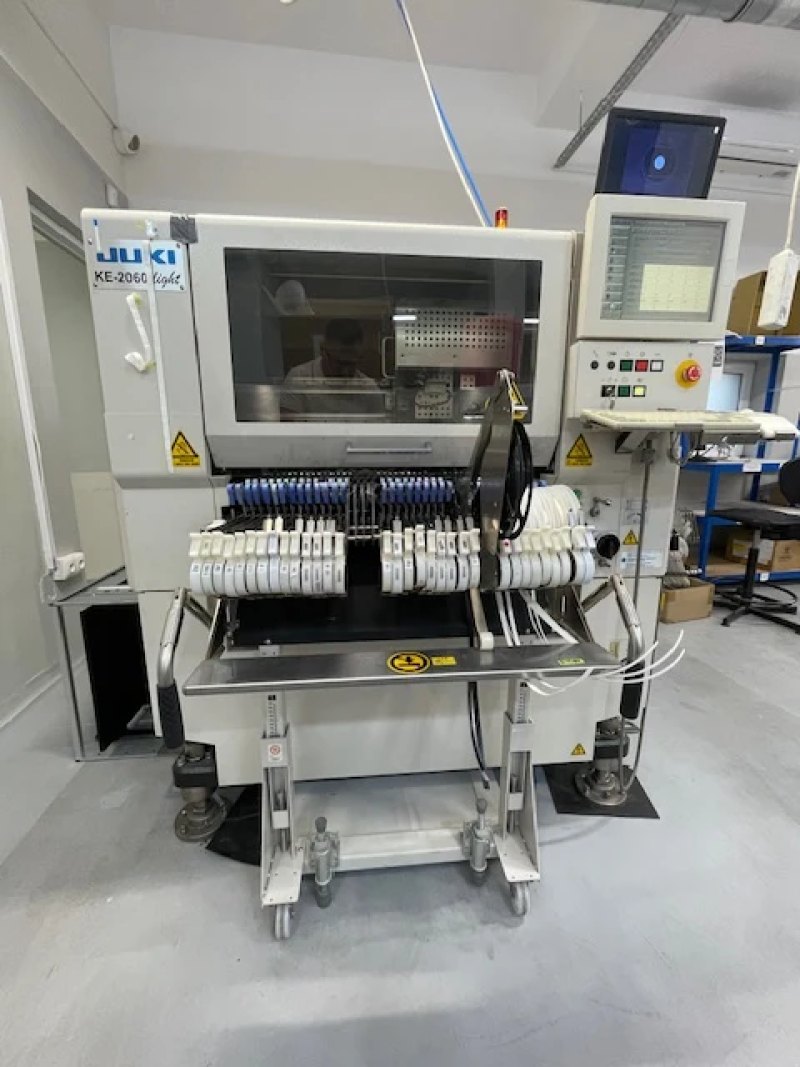 JUKI 2060 plus feeders, placement machine, vintage 2010
