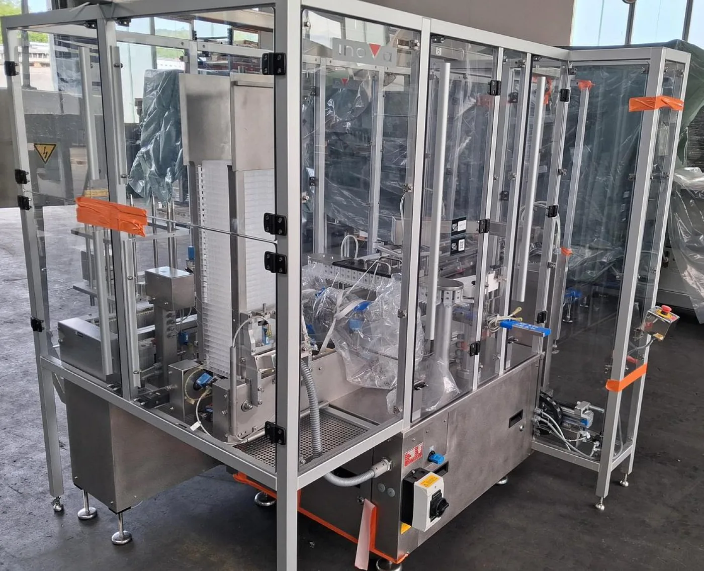 Inova Pharma Systems SN 210 Zuführ- und Handlingsystem - 2