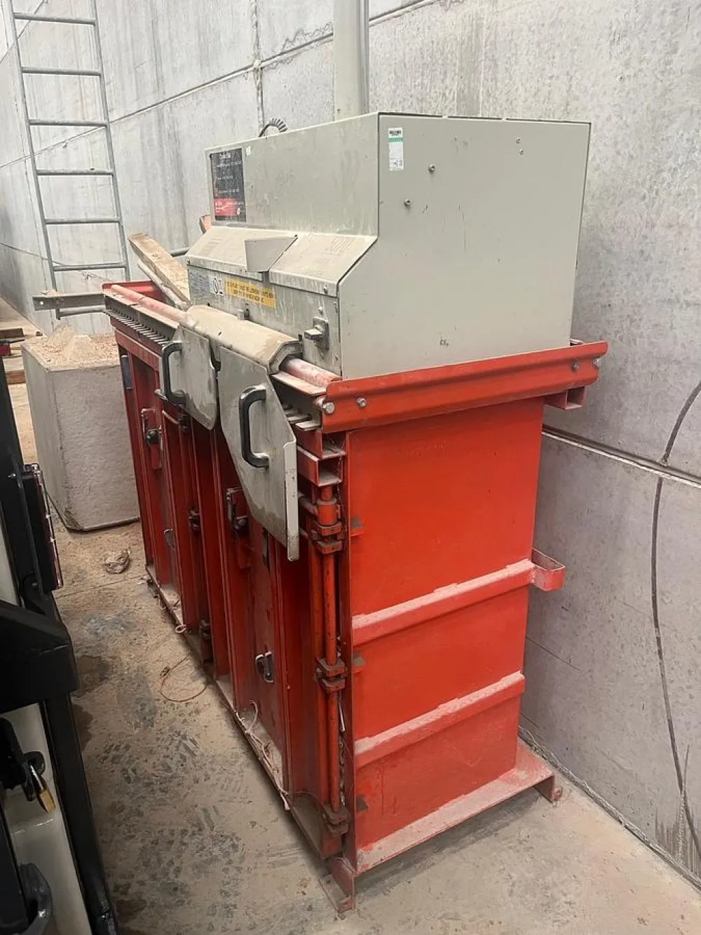 2012 Orwak 5070 Multi Chamber Baler