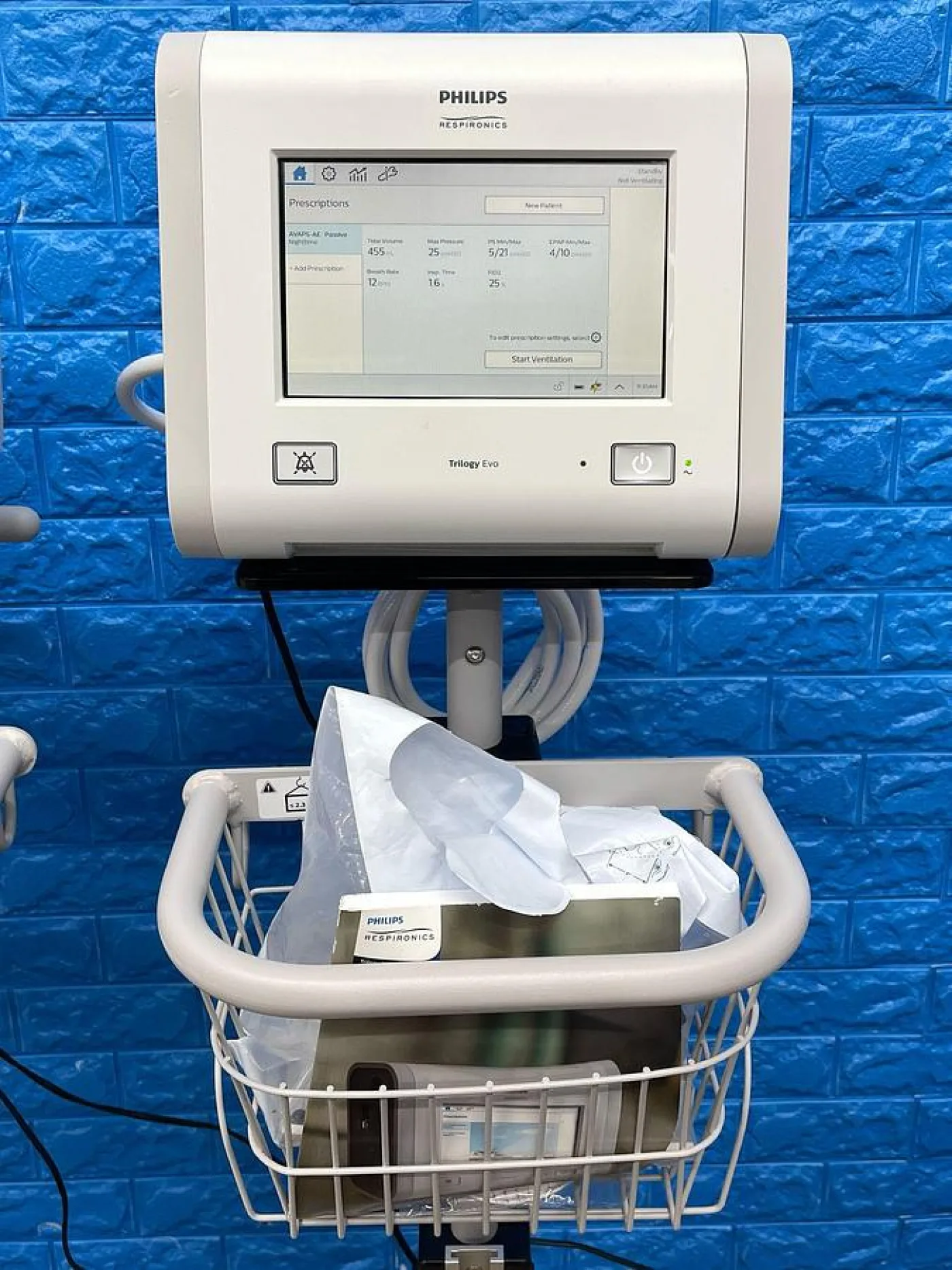 Philips Trilogy EVO Ventilator - 3