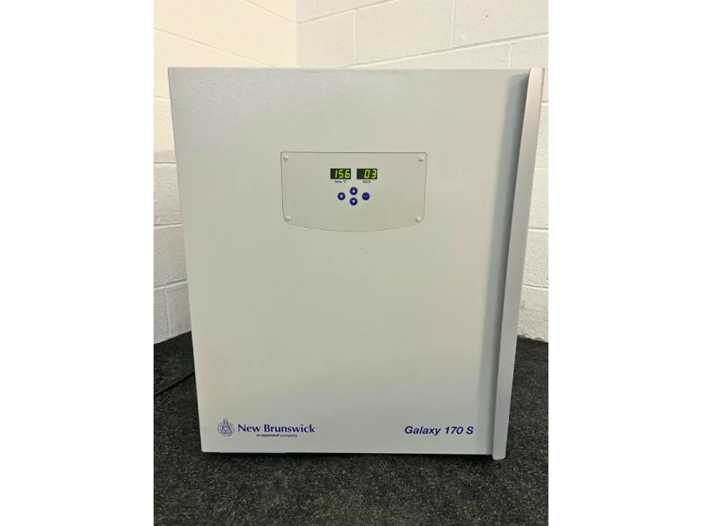 New Brunswick Galaxy 170 S Incubator
