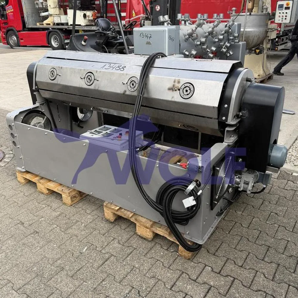 Hohlfigurenschleuder COLLMANN - Type HS-20 mit 20 Magnetstationen.
