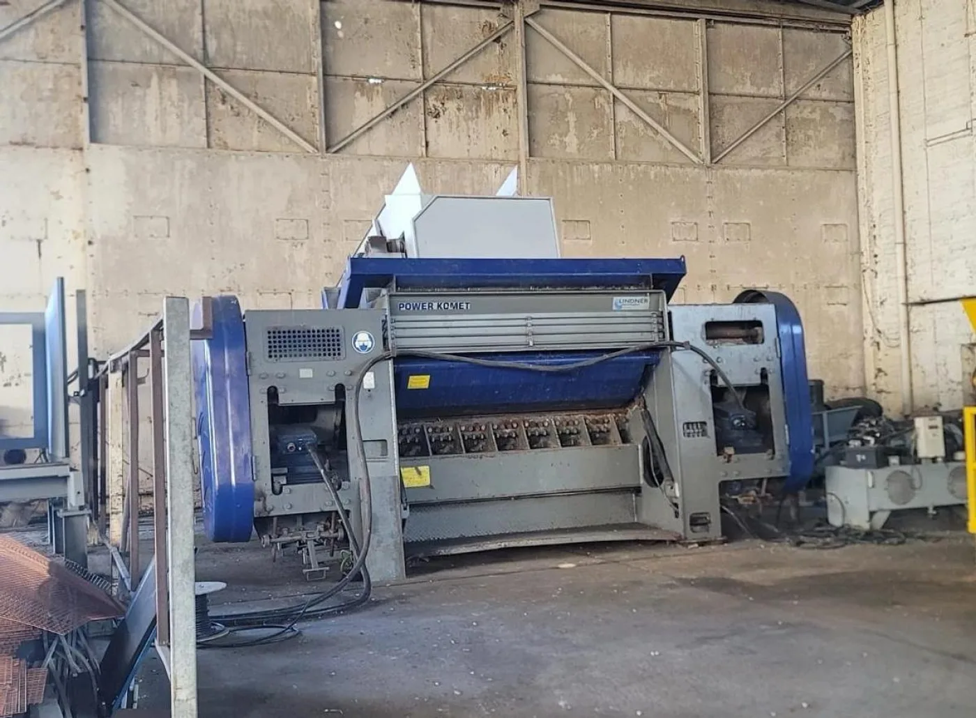 2010 Lindner Komet 2800 Single-Shaft Shredder - 2
