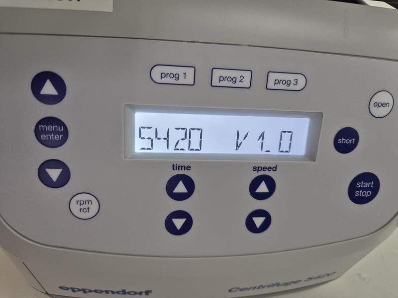 Eppendorf 5420 Centrifuge