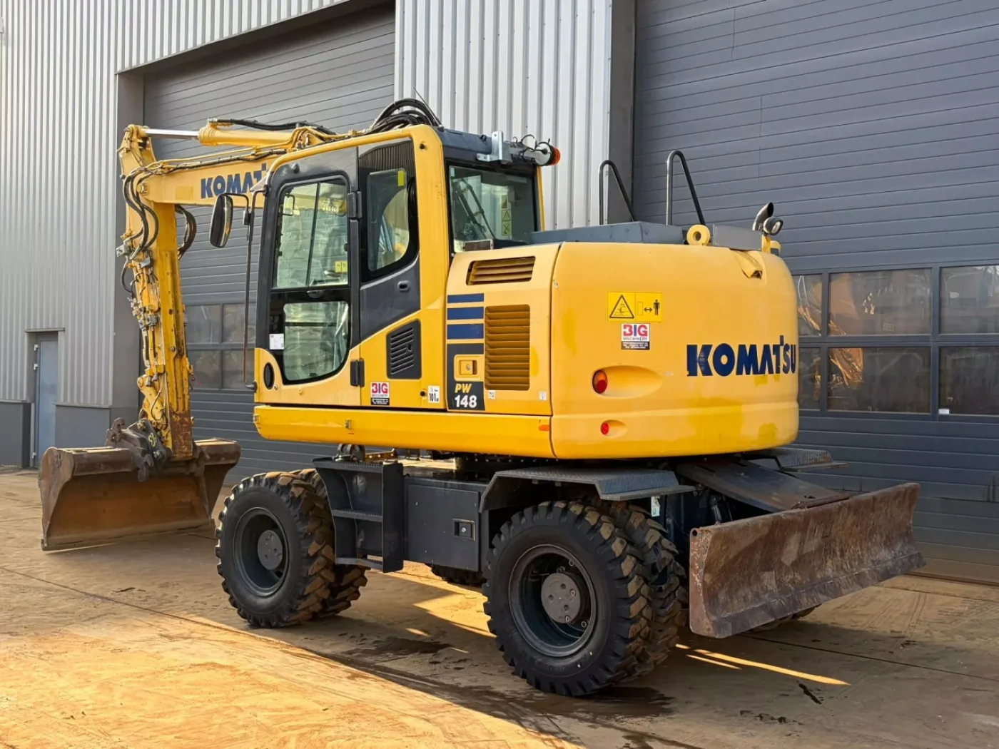Komatsu PW148-10 - 3