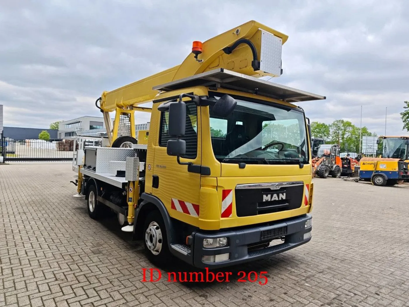 MAN TGL 8.220 4x2 Palfinger P300KS - 7
