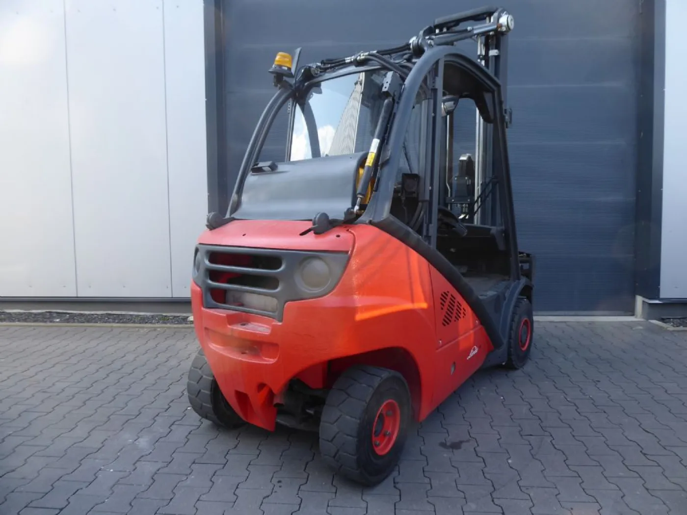Linde H25T-01 - 4