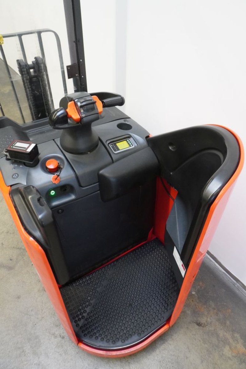 Hochhubwagen Linde D 12 SP ION 133 (2019)