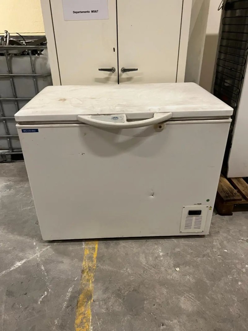 USED P. SELECTA 2101040 LABORATORY FREEZER