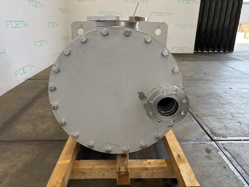 Deller GmbH Multi-pass (40 m2) - Shell and tube heat exchanger