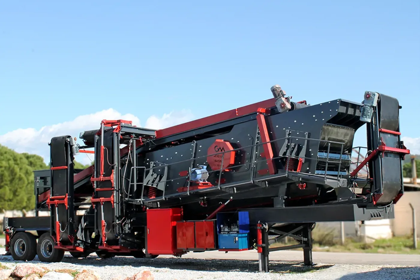Conventional Vibrating Screen - 11