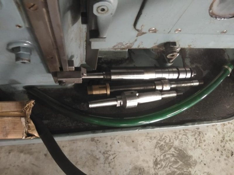 HORIZONTAL MILLING MACHINE, FRITZ WARNER - Laxmi Metal & Machines, Rohtak