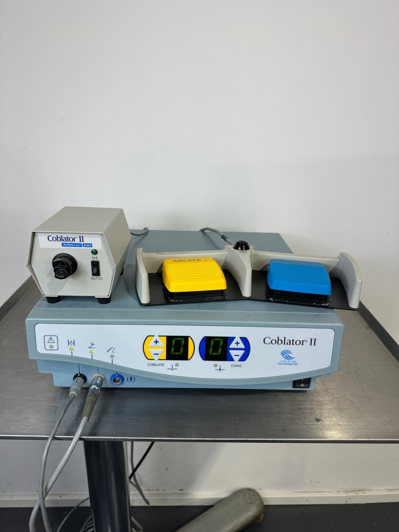 Arthrocare RF-8000 E Coblator 2 RF-Chirurgiegerät