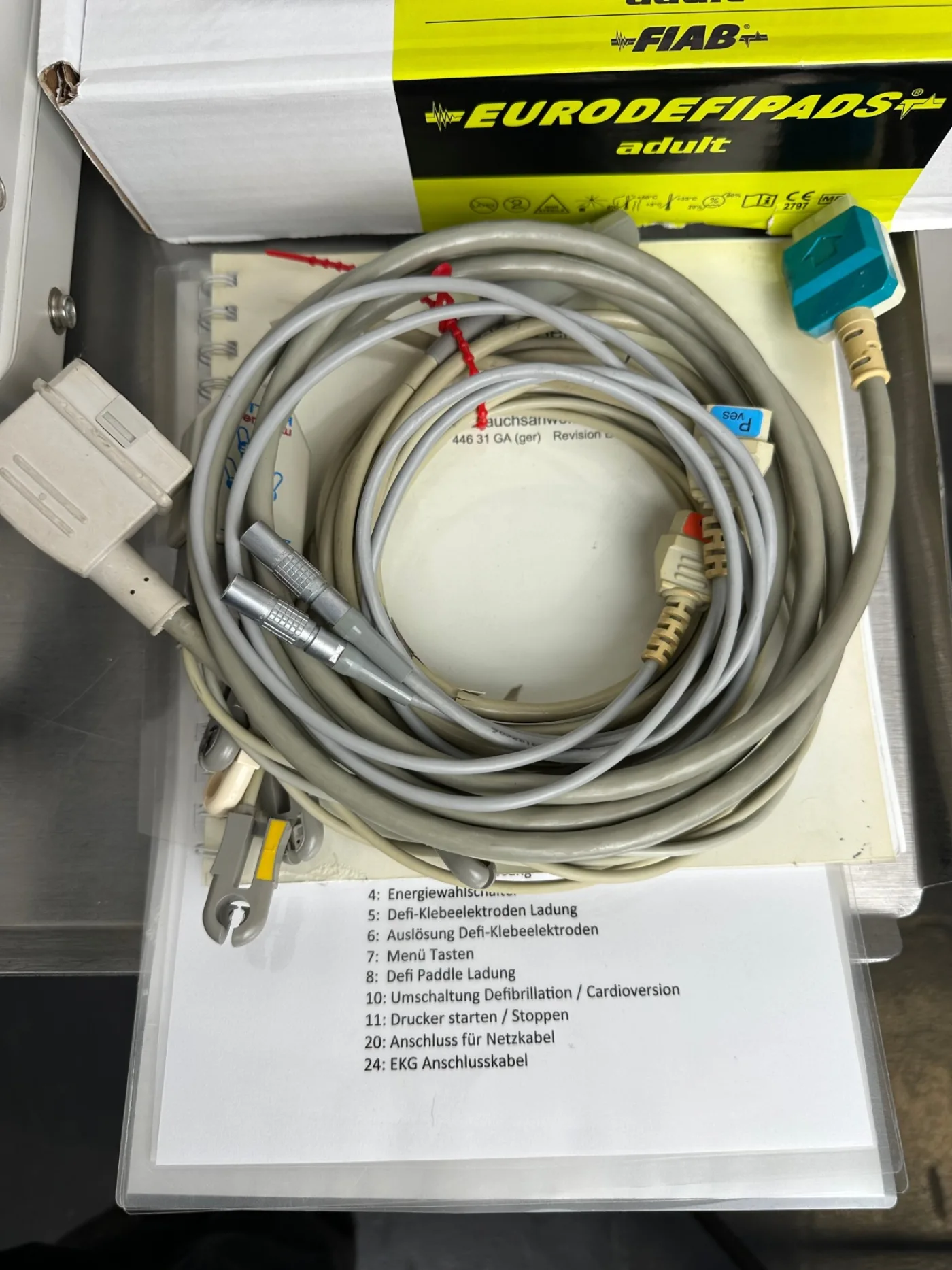 GE Defibrillator CardioServ 2002 - 7