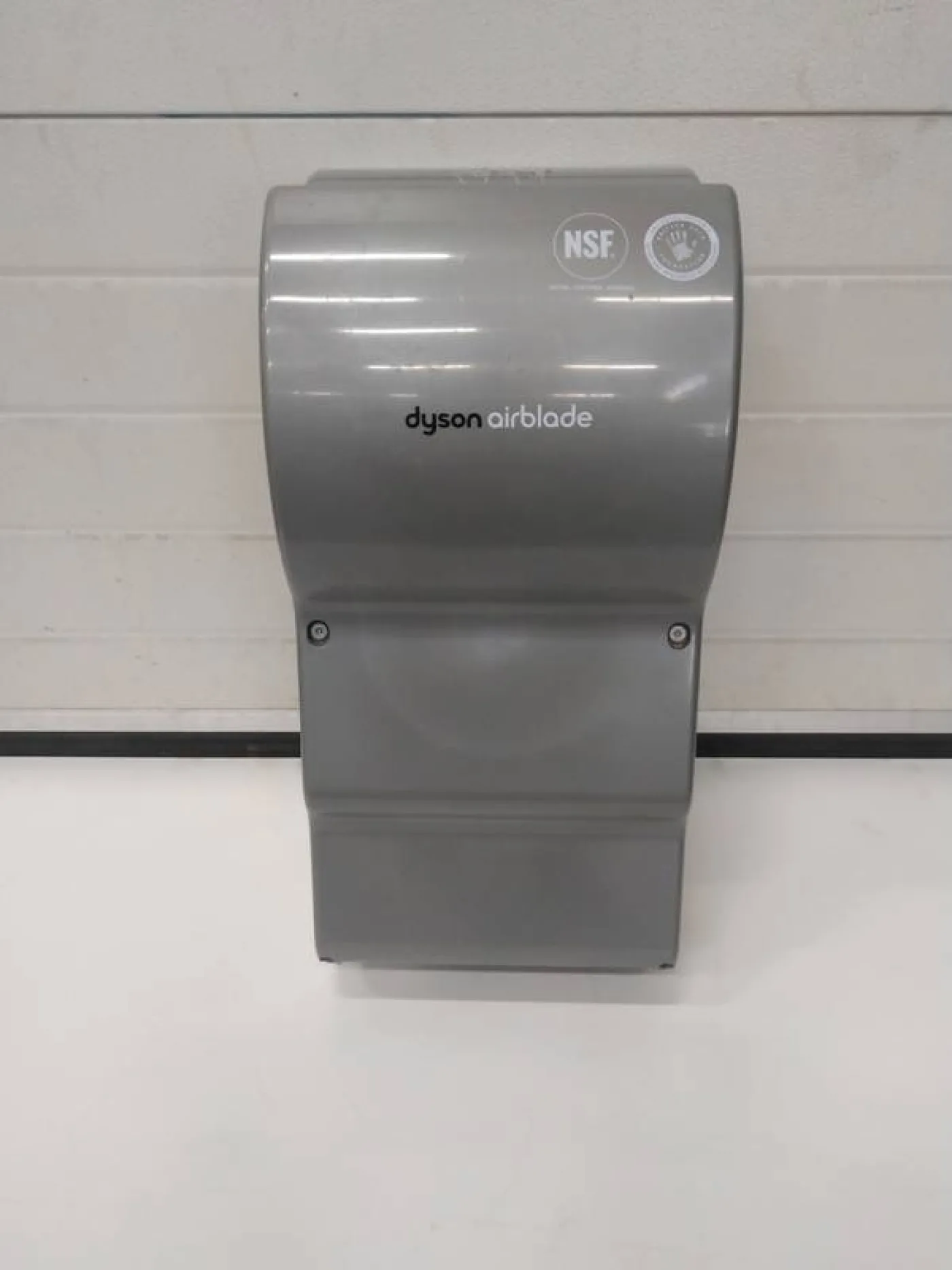 Dyson airblade - 2