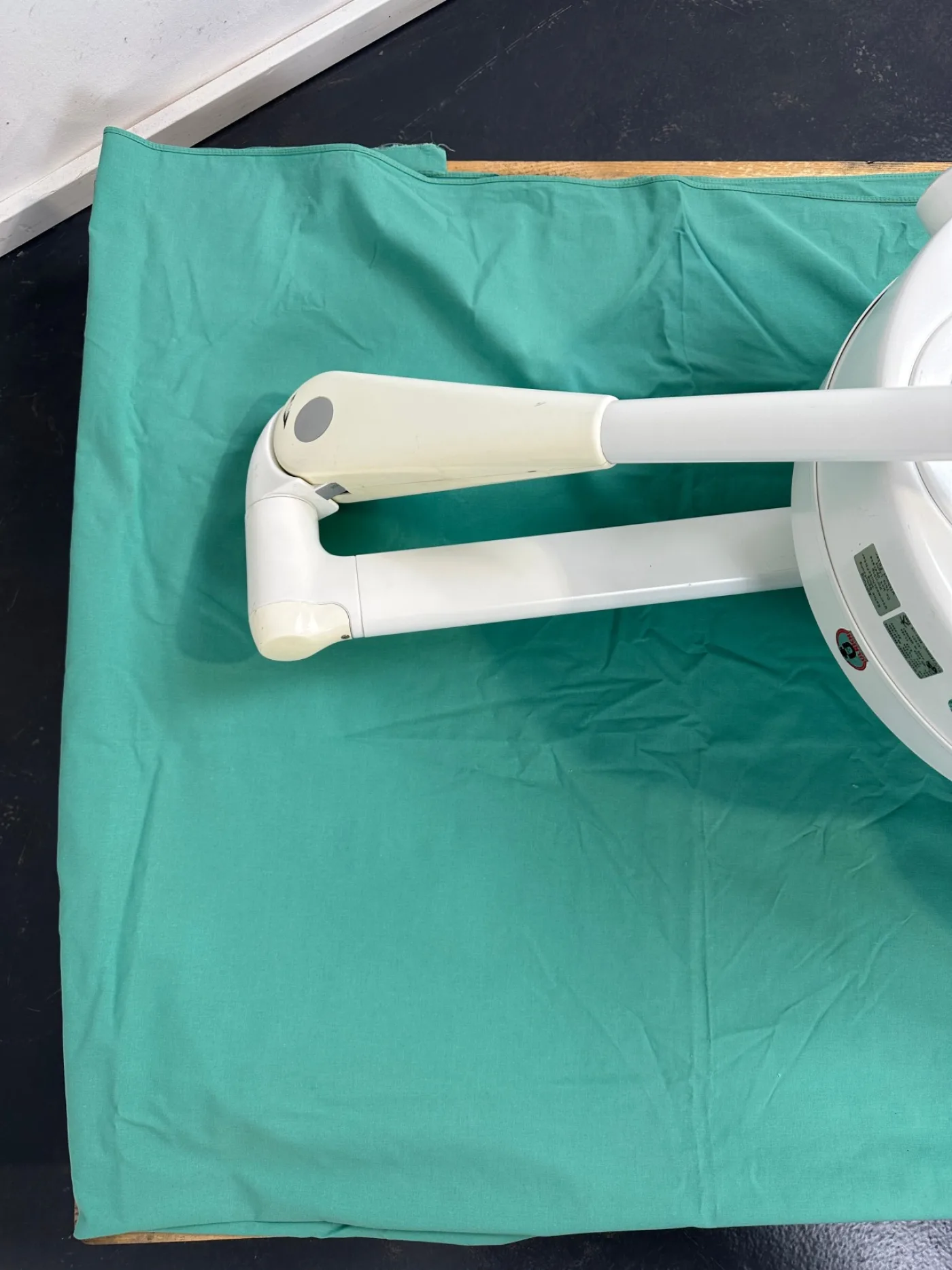 Dr. Mach Triaflex OP-Lampe Deckenmontage - 5