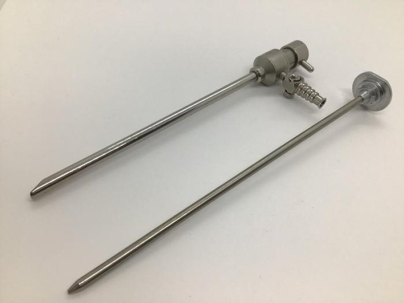Trocar and Sheath 5mm Diameter Trumpet Valve with one Luer Lock Stopcock