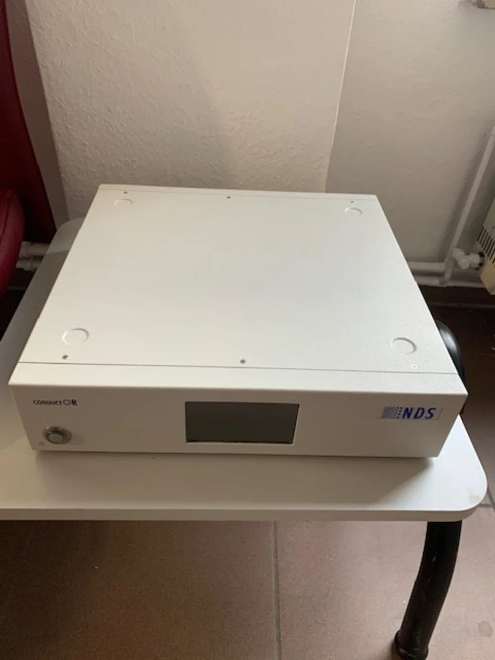 NDS ND-00B-M1/11 Videokreuzschiene und Scaler