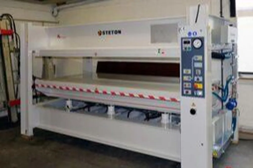 PRESSA A CALDO STETON 3000X1300