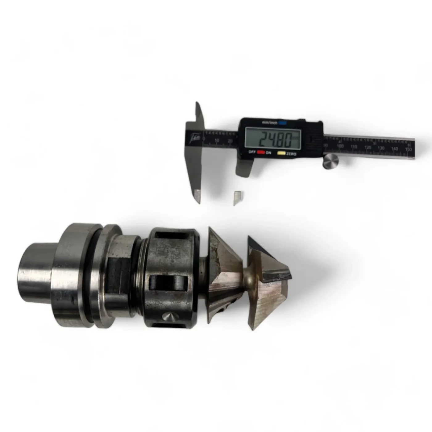 HSK 63 F Spannzangenfutter mit Spannzange und HW Profilfräser Ø 56 mm 2 HW Fasefräsern , Z=3 - 6