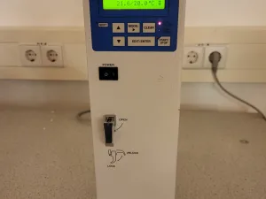 2553 - Used Jasco CO-2067 HPLC column oven/cooler