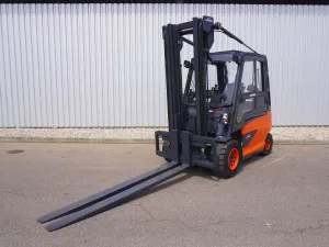 Frontstapler Linde E 50/600 HL 388 (2015)