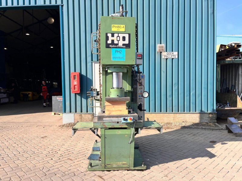 Hydro- Presses PH800 Press machines with capacity from 60 tons to 80 tons