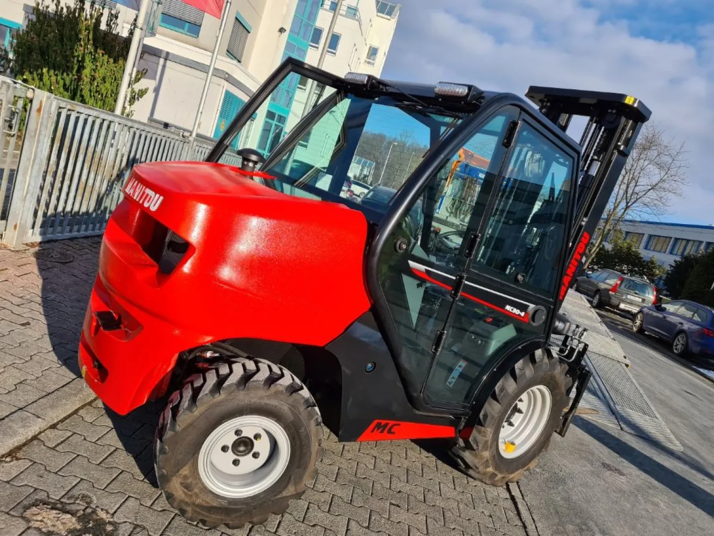 Manitou MC 30-4 ST3A S1 - 8