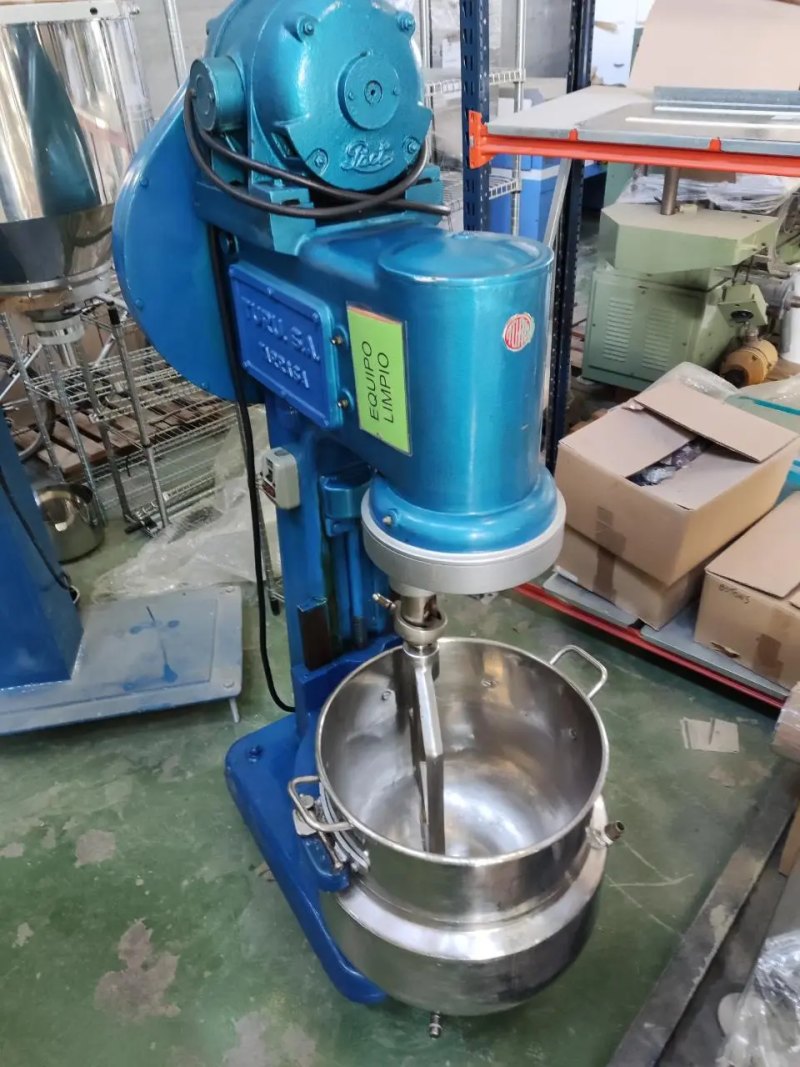 USED TURU MIXER WITH STAINLESS STEEL POT 50 LITERS