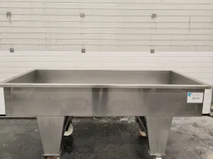 STAINLESS STEEL BIN 650 LITRES