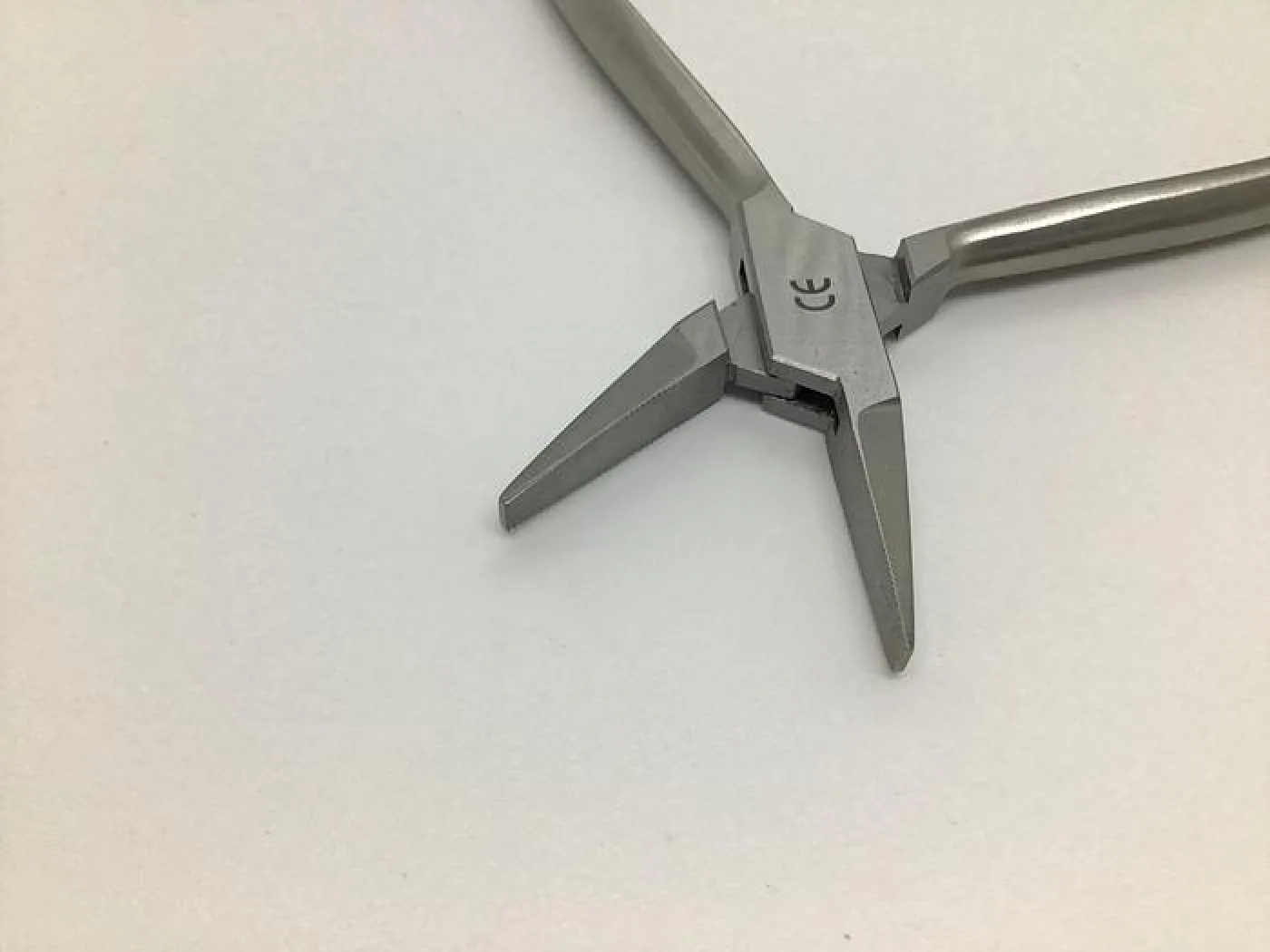 GB Medical Pliers Wire Bending 145mm - 2