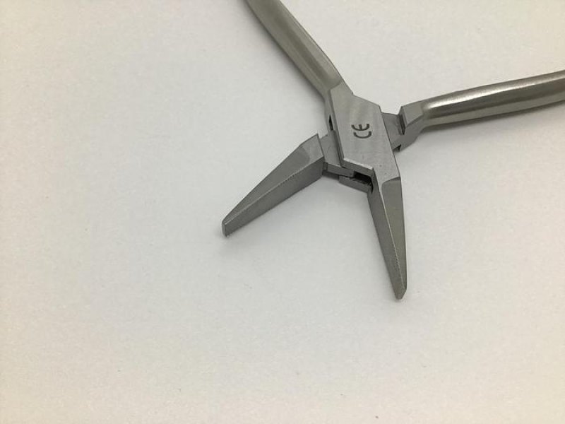 GB Medical Pliers Wire Bending 145mm