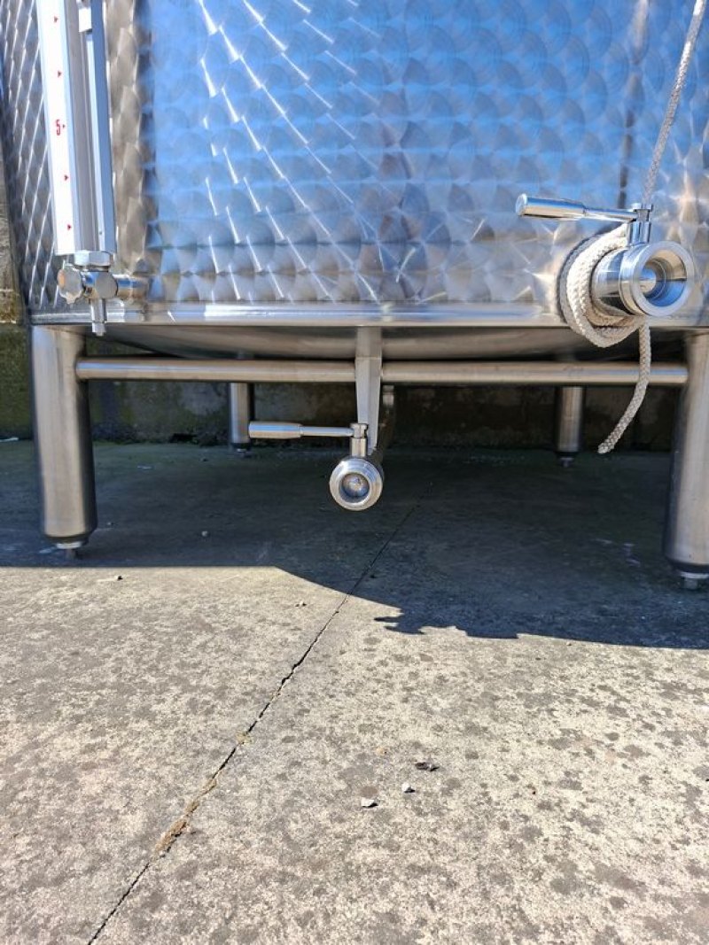 STAINLESS STEEL TANK, GIMAR FIRM, CONICAL BOTTOM FLOATING LID, LITER CAPACITY 4000 (HL 40), SECOND-HAND EQUIPMENT
