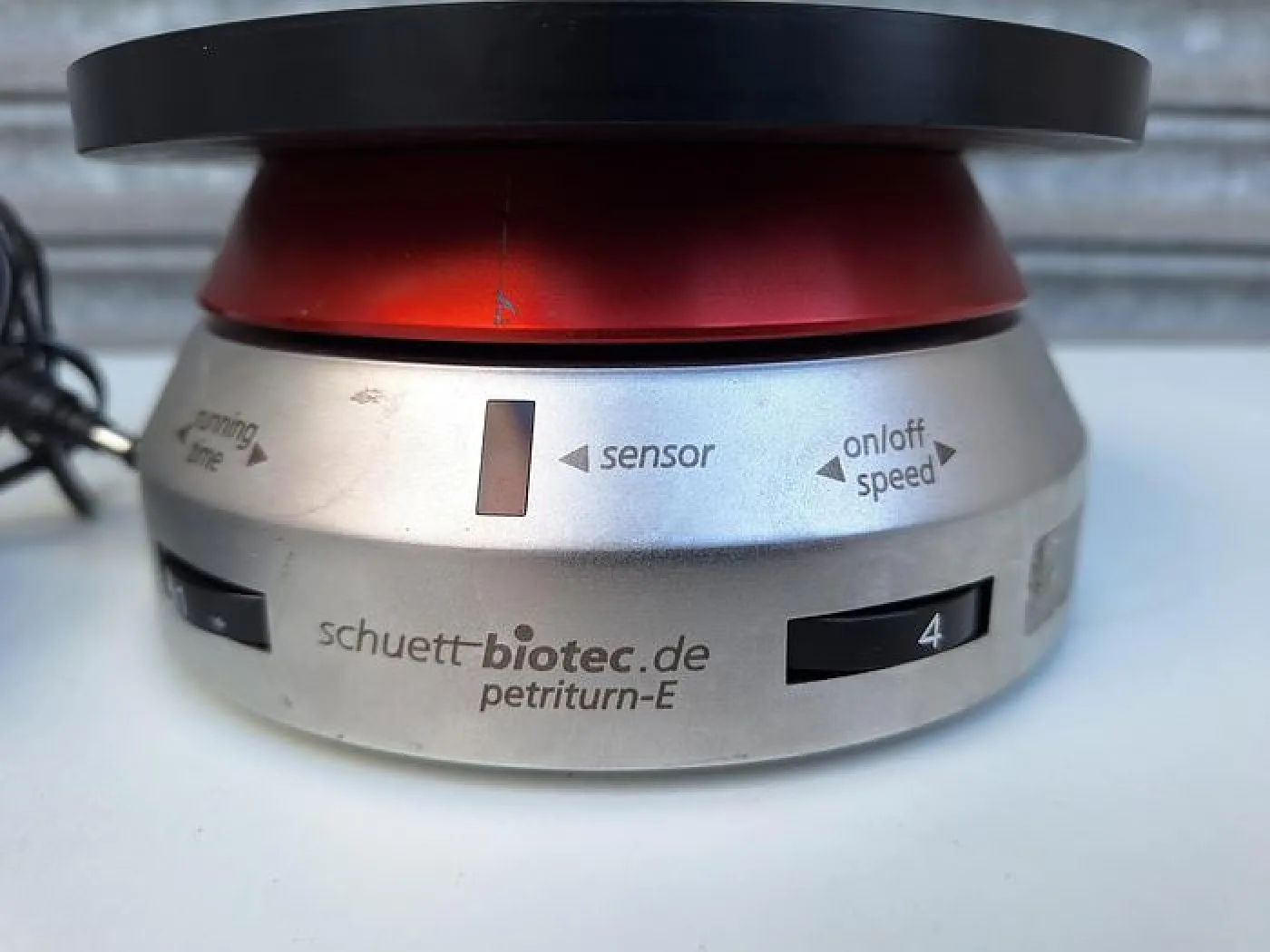 Schuett-Biotec.de Petriturn-E Rotator - 3