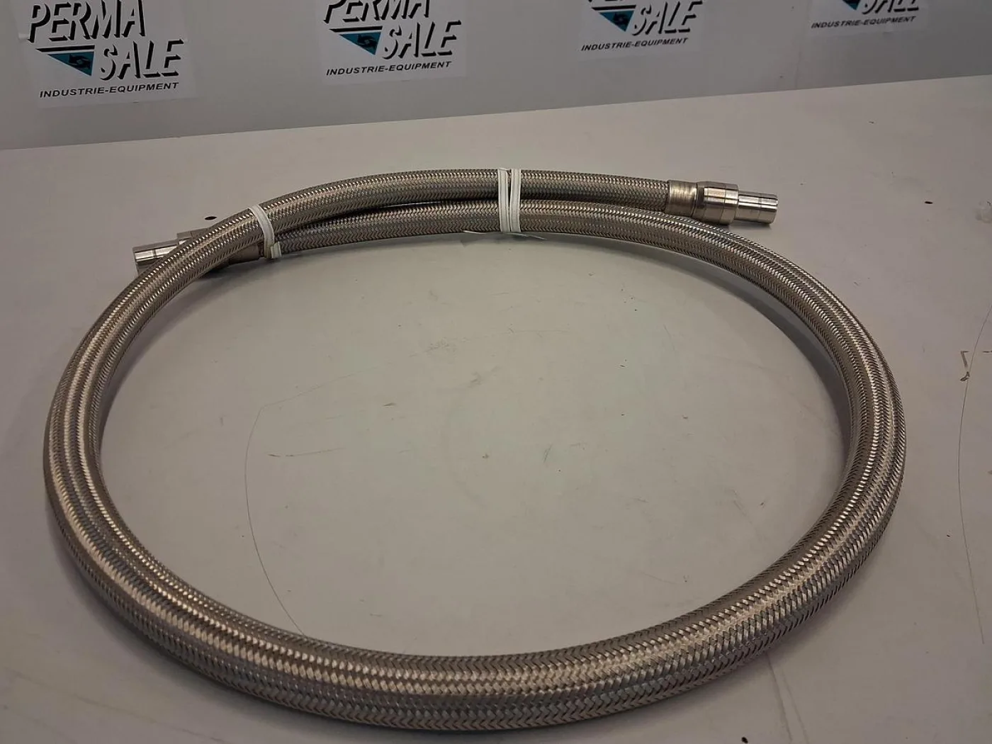 Swagelok PTFE-Teflonschlauch mit Edelstahlumflechtung – Typ SS-TH12TA12TA12-60, Länge 150 cm - 1