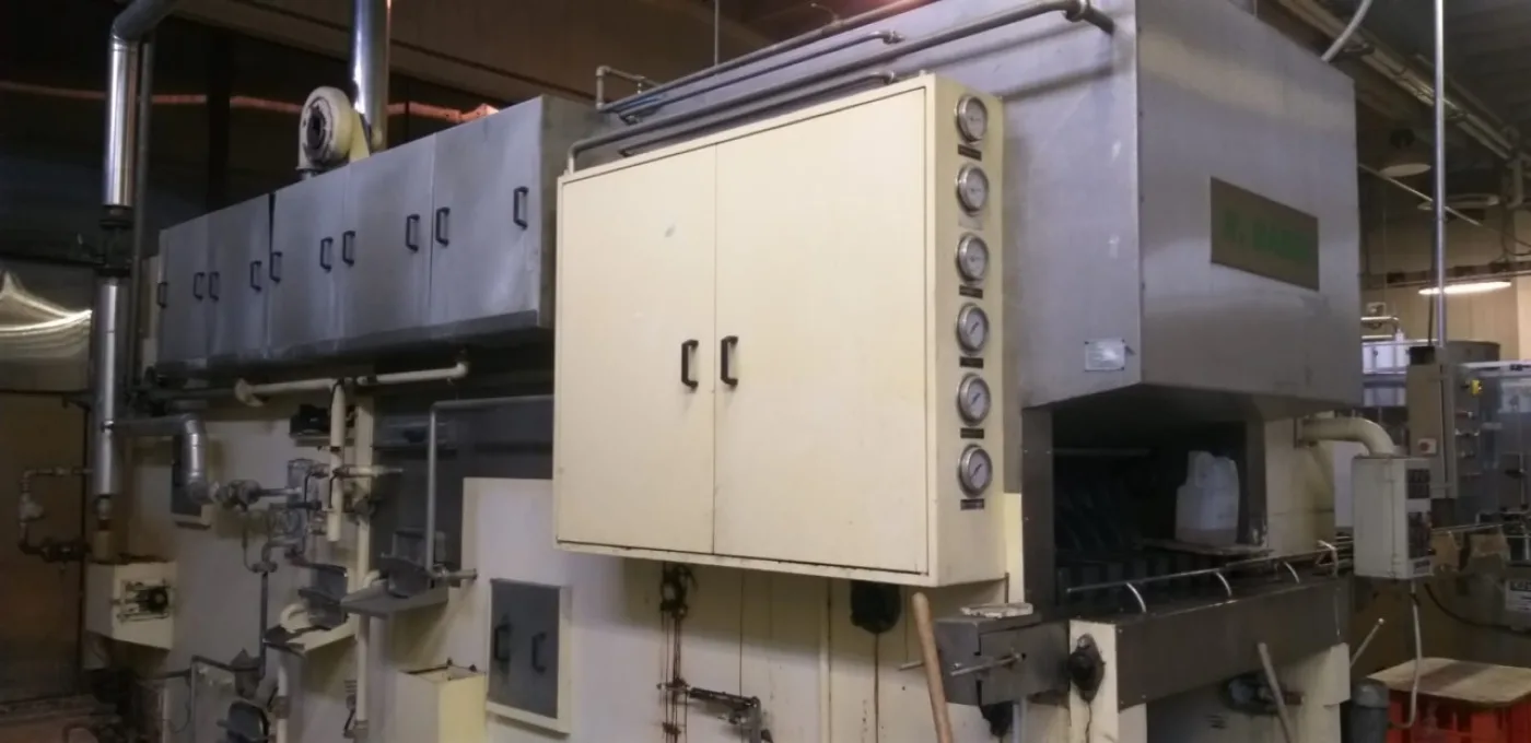 BARDI BOTTLE WASHER WITH 8 RANKS, SECOND-HAND MACHINE - 6